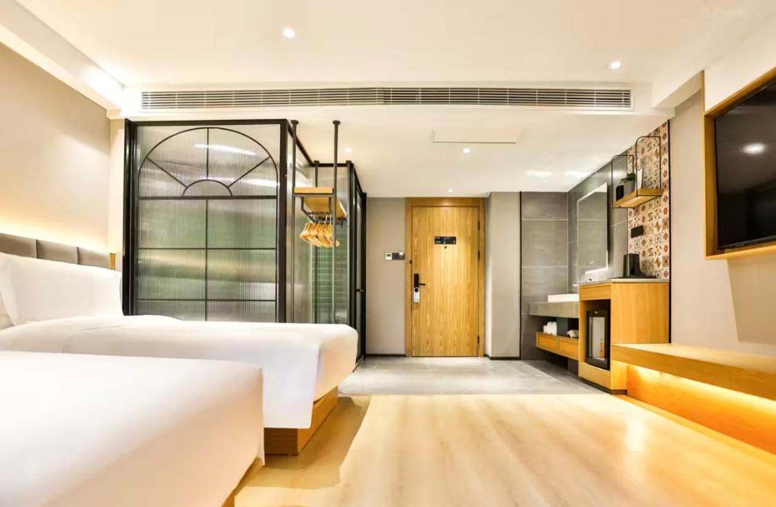 True Go Hotel - Shanghai Jing'An Temple Nanjing West Road Eksteriør billede