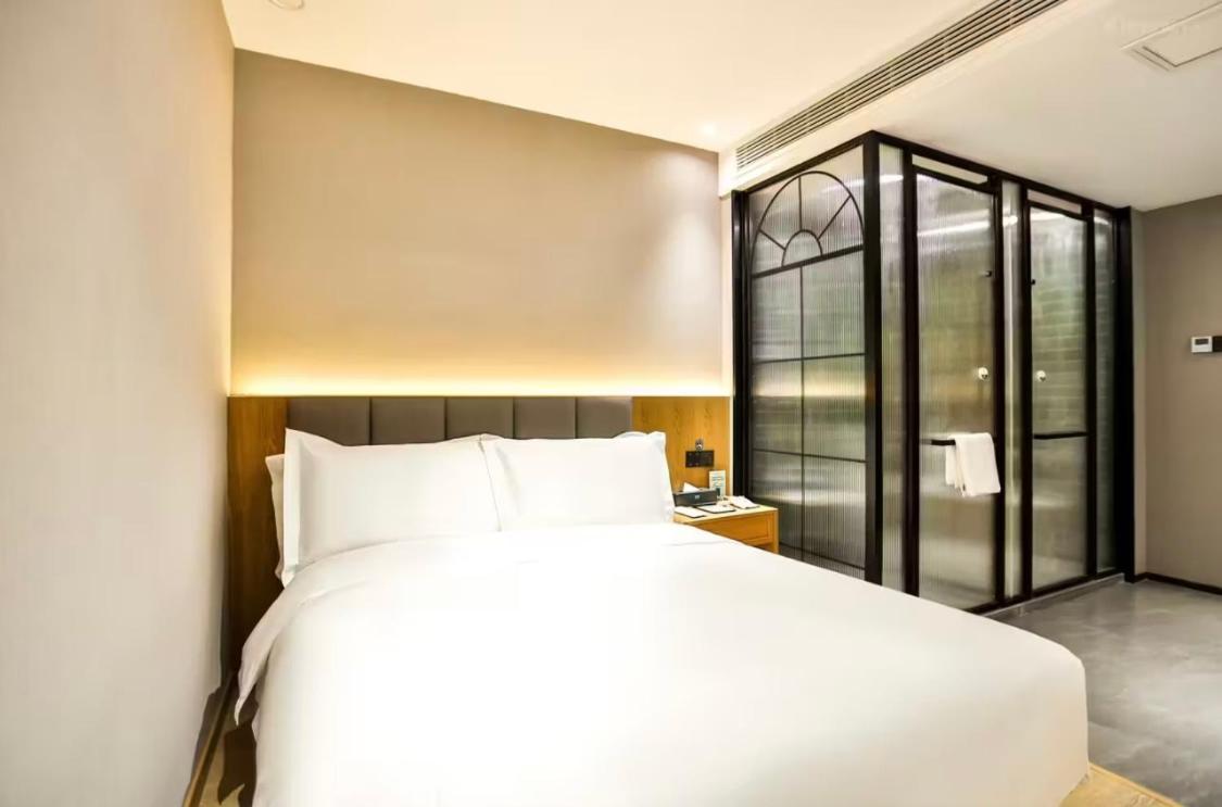 True Go Hotel - Shanghai Jing'An Temple Nanjing West Road Eksteriør billede