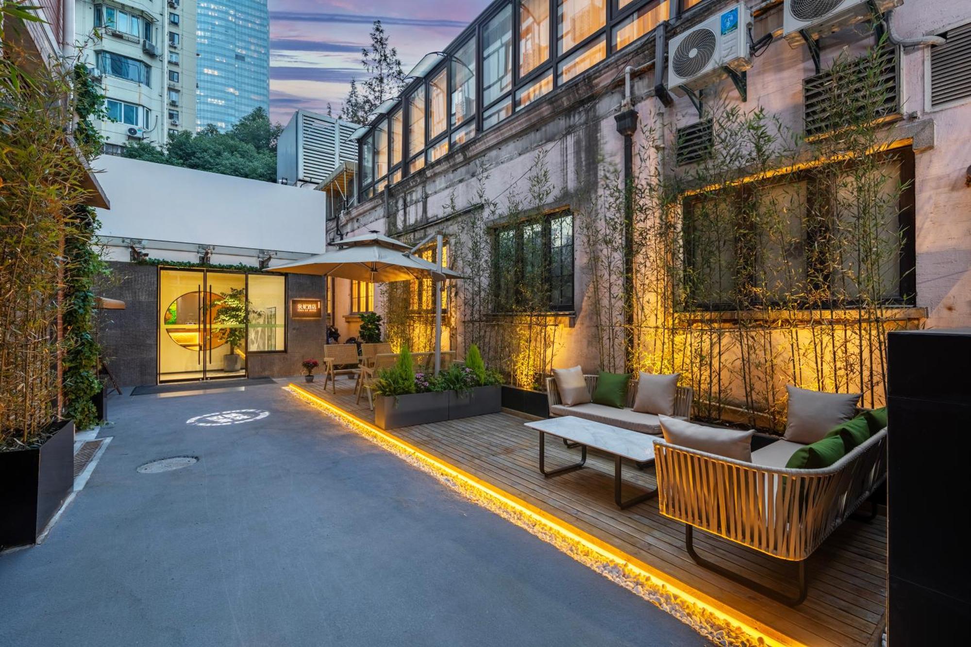 True Go Hotel - Shanghai Jing'An Temple Nanjing West Road Eksteriør billede